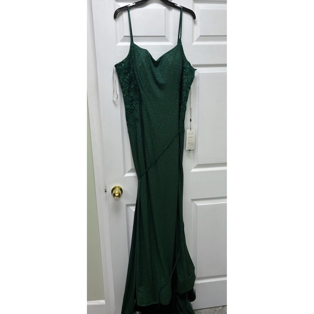 Ammara 87258 Emerald Green Rhinestone Lace Up Back Prom Dress Size 16 NEW